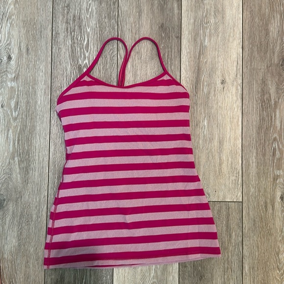 lululemon athletica Tops - Lululemon power y tank